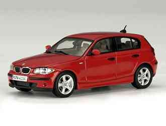 AUTOART 50553 Scale 1/43 BMW 1-SERIES 2005 RED