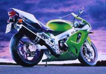 Revell 07905 Kawasaki ZX-7 RR