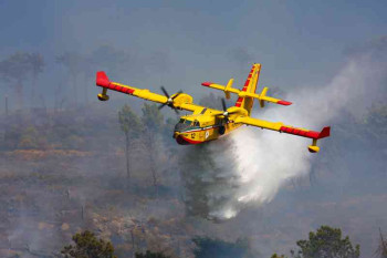 CANADAIR CL-415  ITALERI  1362
