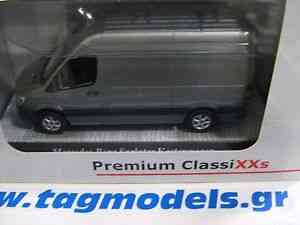 PREMIUM CLASSIXXS 1:43 MERCEDES SPRINTER SILVER PCL 14000