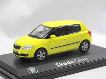 Skoda Fabia yellow