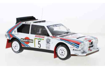 Lancia Delta S4 No5 Martini Rallye WM Rallye San Remo with Extra lights Biasion/Siviero 1986  IXO  18RMC130B