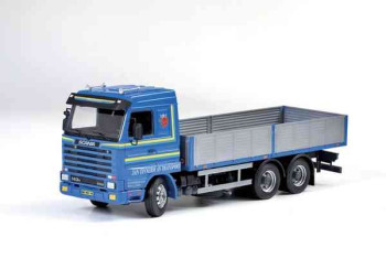 Italeri 3881 Scania Streamline 143H 6x2 Platform Truck