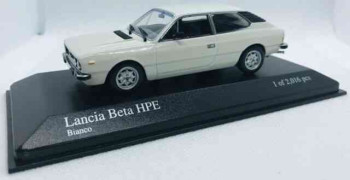 Minichamps 400125710 Lancia Beta HPE 1981 White 1:43