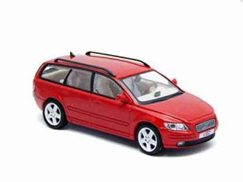VOLVO V50 RED CARARAMA  143V1