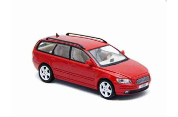 VOLVO V50 RED CARARAMA  143V1