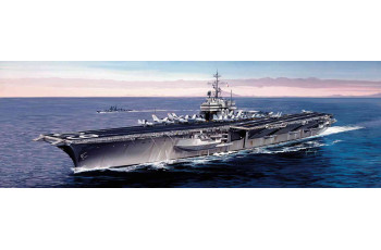 USS Saratoga CV - 60  ITALERI  5520