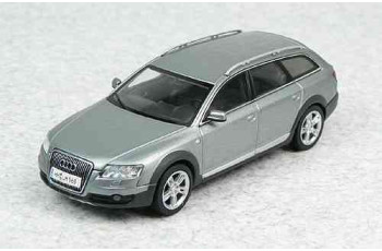 Audi A6 Allroad quattro silver - AUTOart 50301 1:43. 