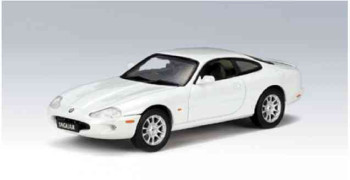  Jaguar XKR Coupe White Auto Art 53622 1/43