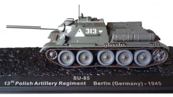 ATLAS SU-85 13th Polish Arllery Regiment Berlin (Germany) - 1945 