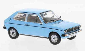 VW Polo I light blue 1975  IXO  CLC423N