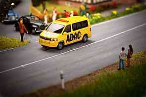 Faller VW T5 Bus ADAC (WIKING) HO