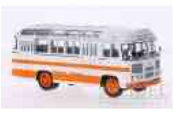 SOVIET AUTOBUS PAZ 672M, white/orange Panoramabus