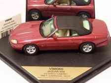  Vitesse-V98060-JAGUAR-XK8-CLOSED-CONV-CARNIVAL-RED-