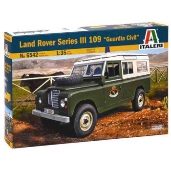 ITALERI Land Rover 109 Guardia Civil 6542 1:35 Military Model Kit